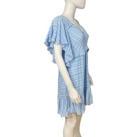 Umgee Striped Blue White V Neck Dress
New - Picture 5 of 5